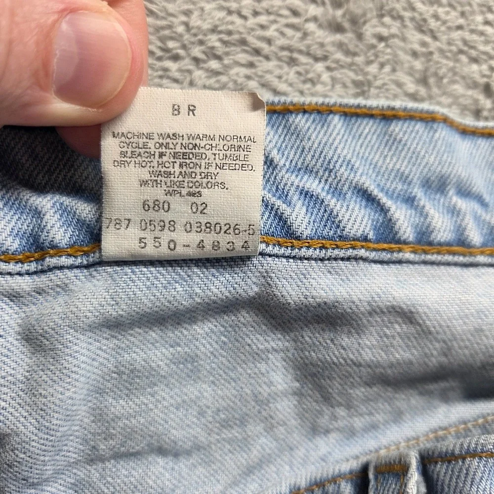 Vintage Levis 550 Jeans Mens 38X30‎ Relaxed Tapered Light Wash 90s Denim